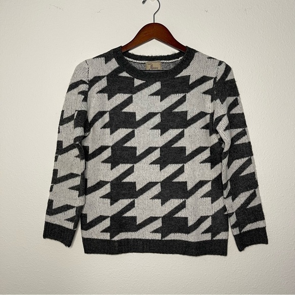 Ashley houndstooth knitted sweater gray white size M NWT - Picture 2 of 10
